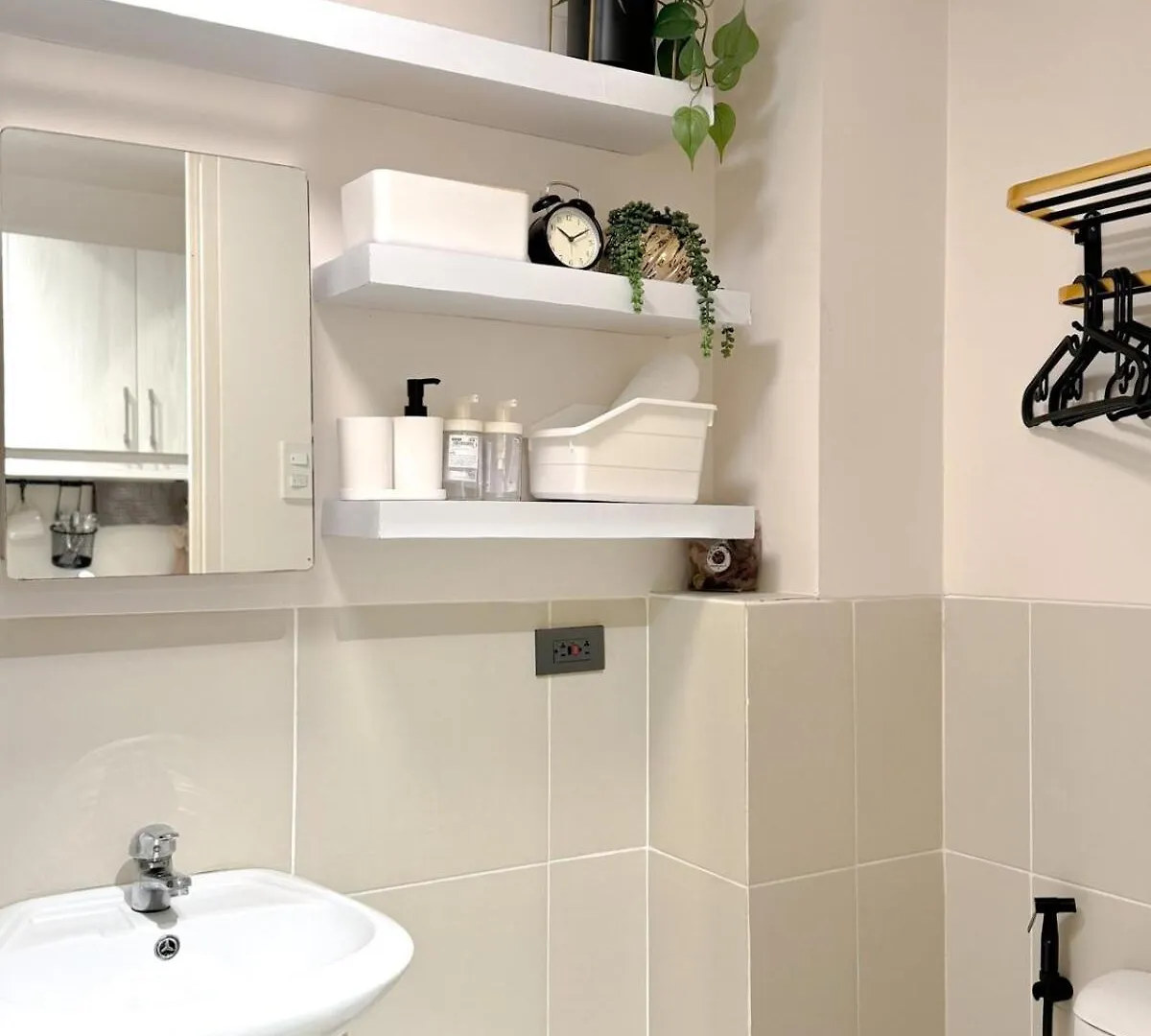 Studio Suite At Fairway Terraces Near Naia T3 Manila