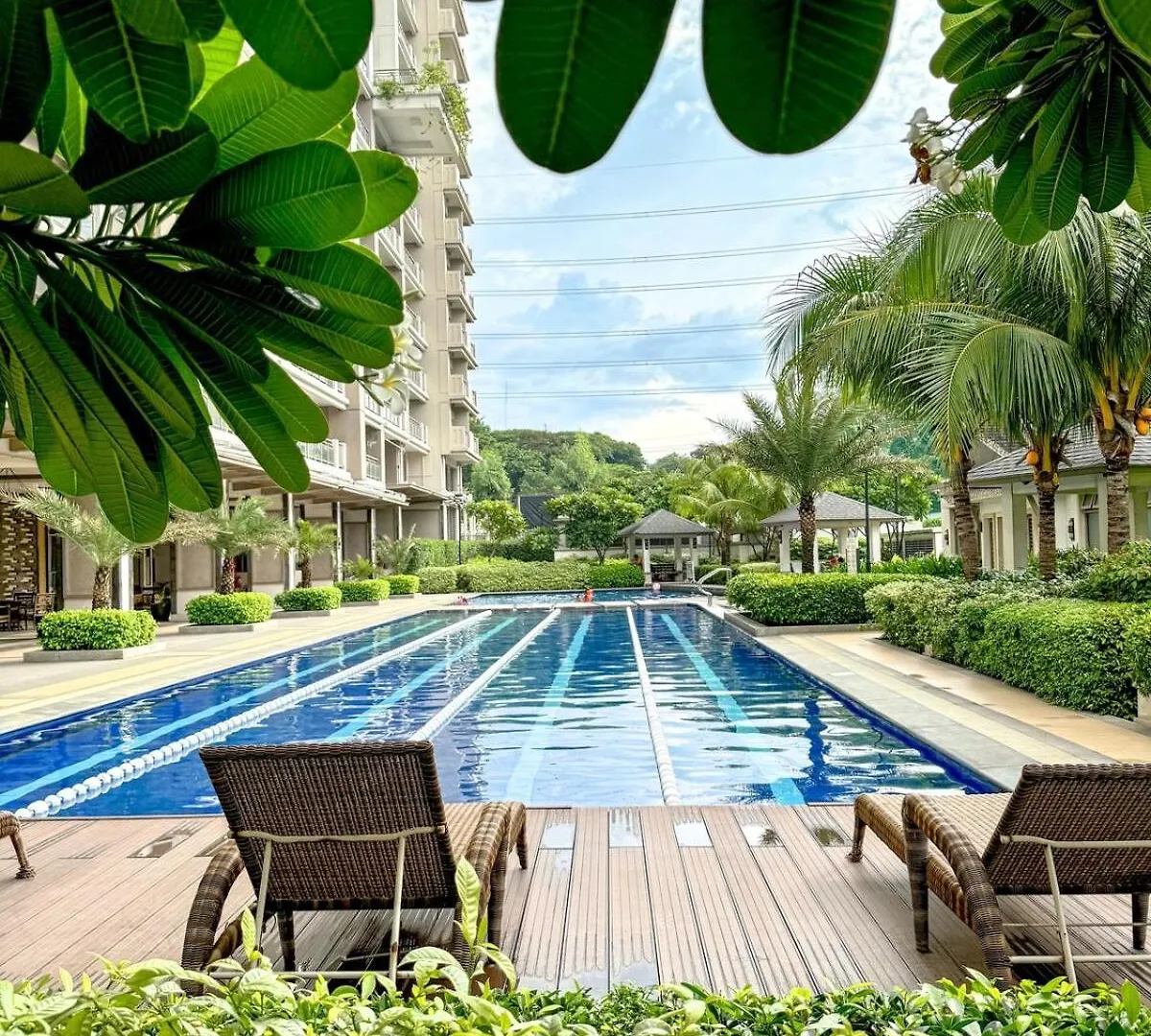 Apartment Studio Suite At Fairway Terraces Near Naia T3 Manila