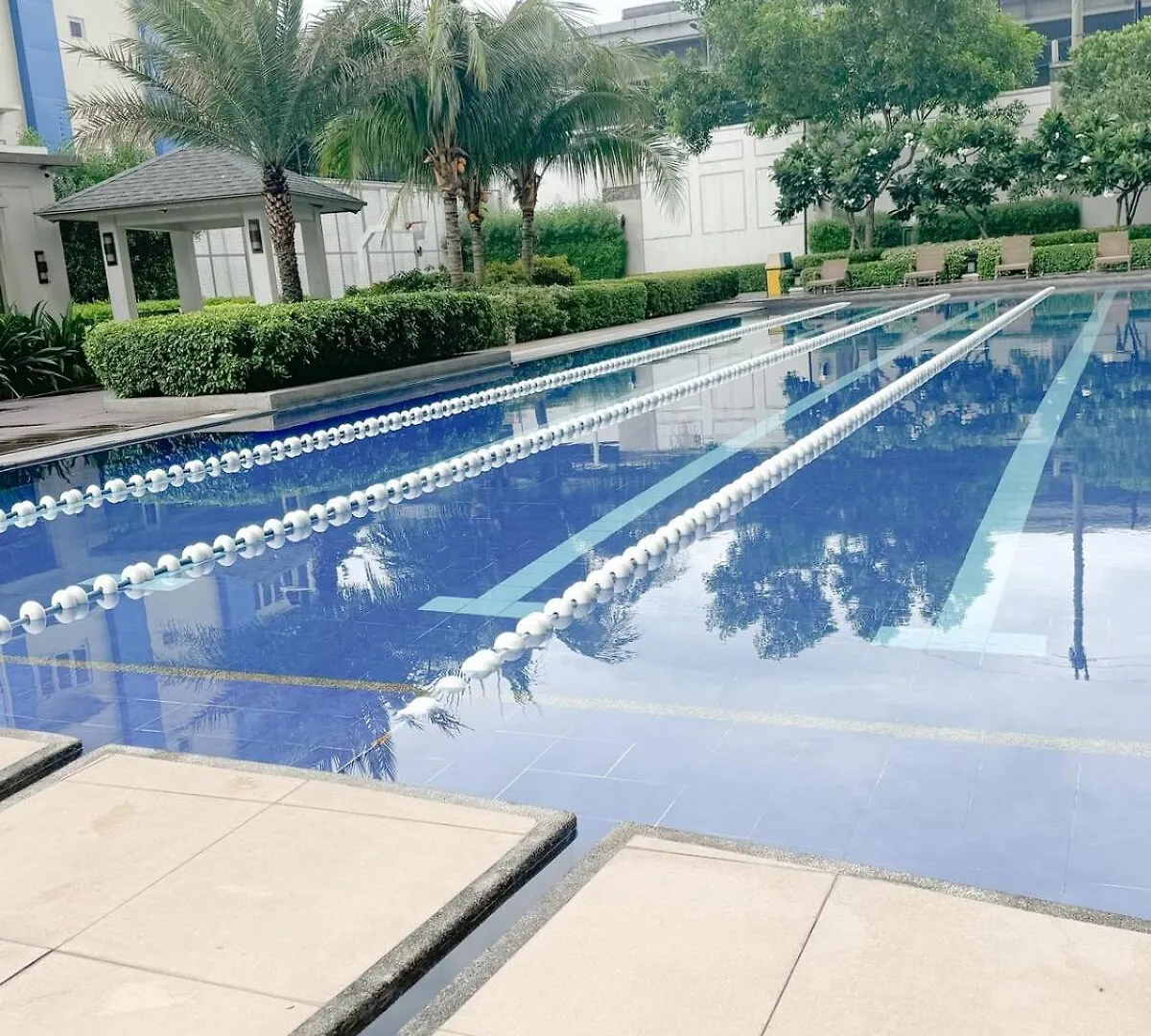 Studio Suite At Fairway Terraces Near Naia T3 Manila